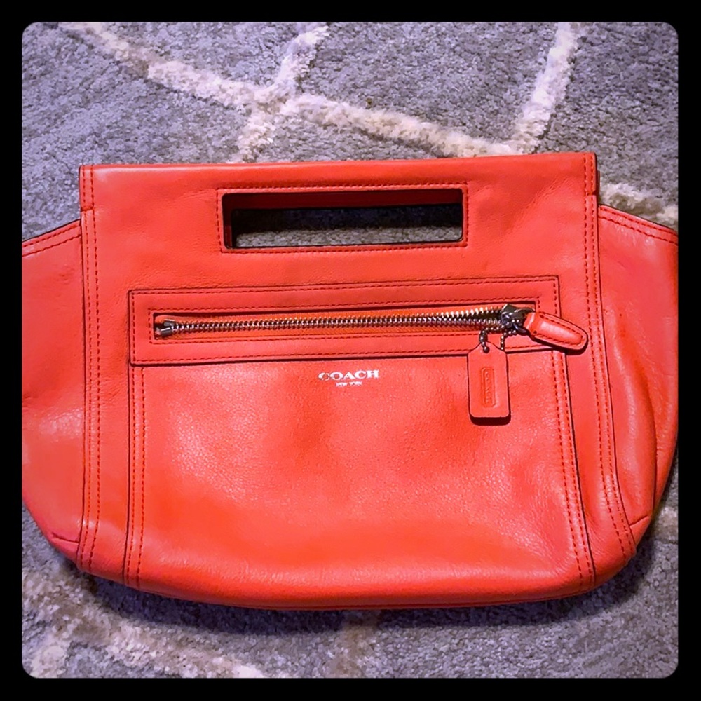 Coral Coach clutch